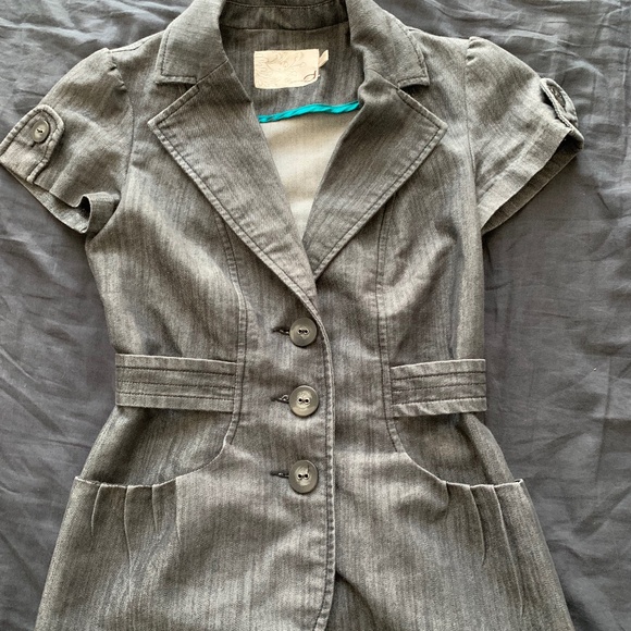 Dynamite Grey Button top - Picture 1 of 5